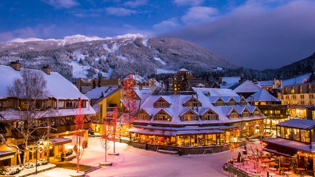 Top 10 Luxury Destinations for Limo Services in Canada