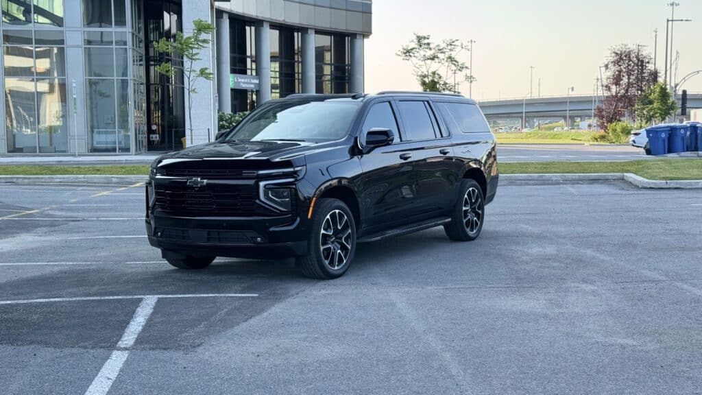 Montreal limousine service Home