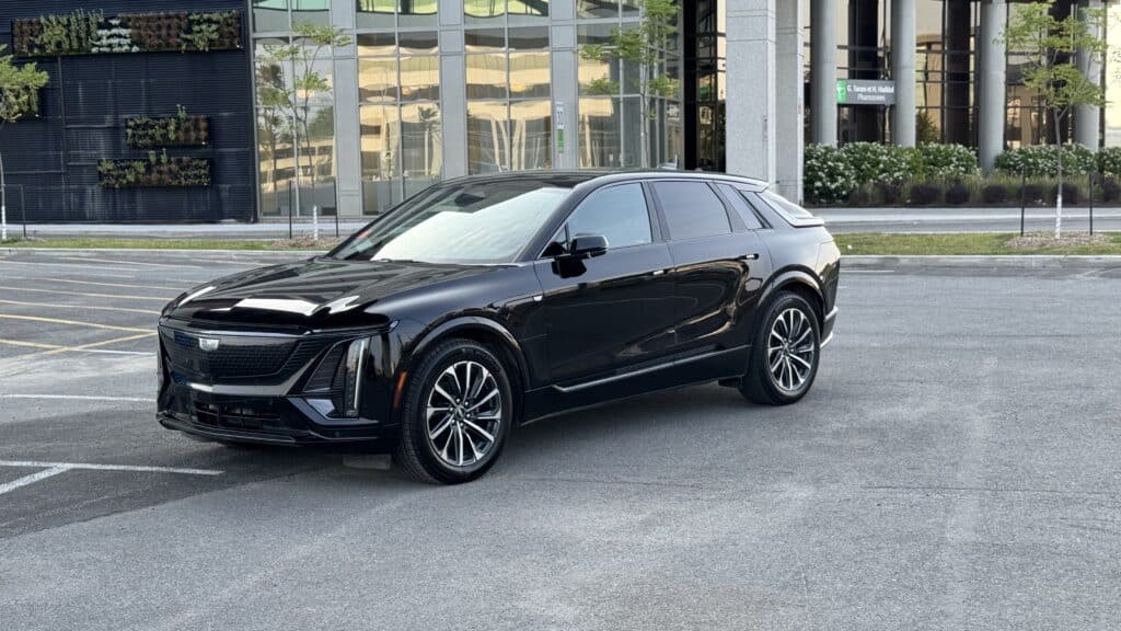 Montreal limousine service Home