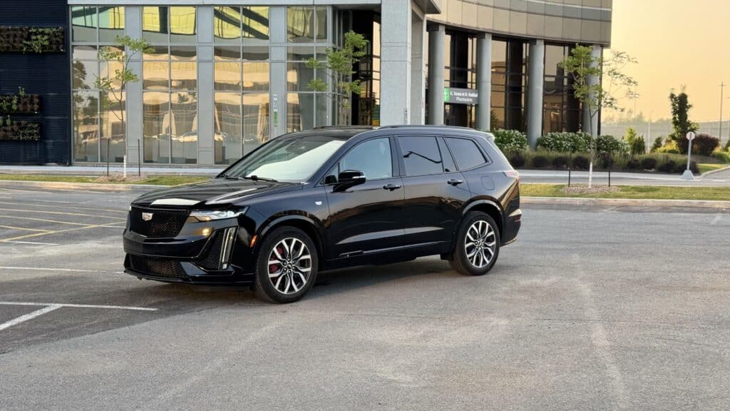 Montreal limousine service Home